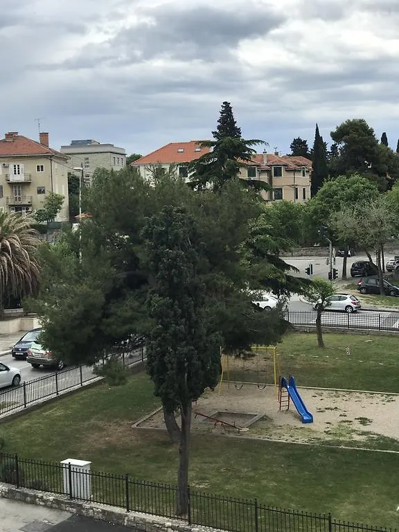 Hotel Enero Blue Split Croacia