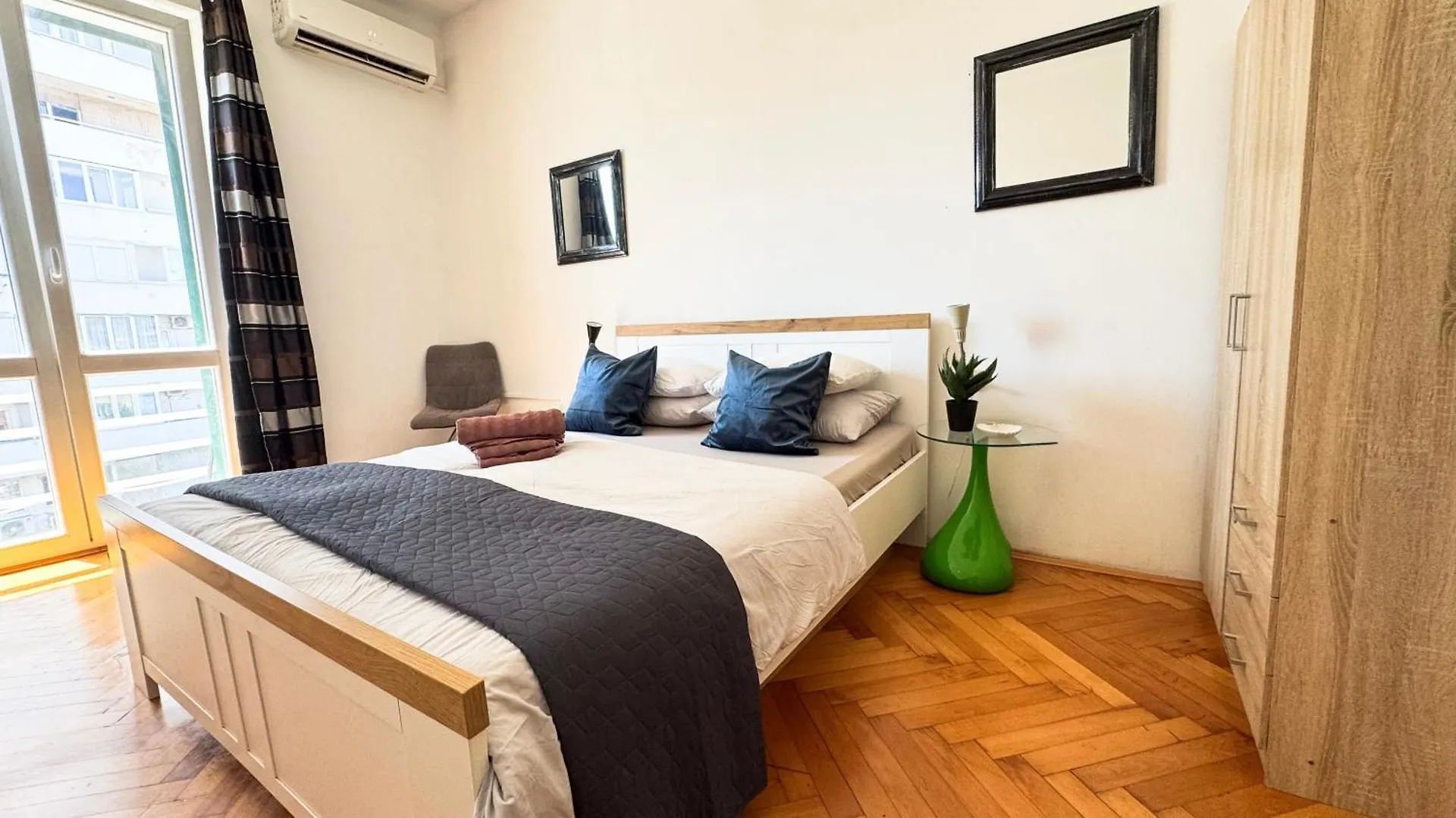 Hotel Tortosa Blue Split